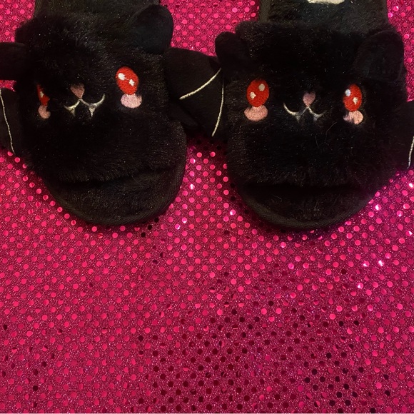 SOLD - Picture 2 of 3